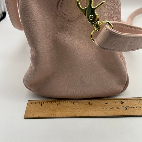 Betsy Johnson Light Pink Lip Purse Bag Removable Crossbody Strap - Picture 10 of 16